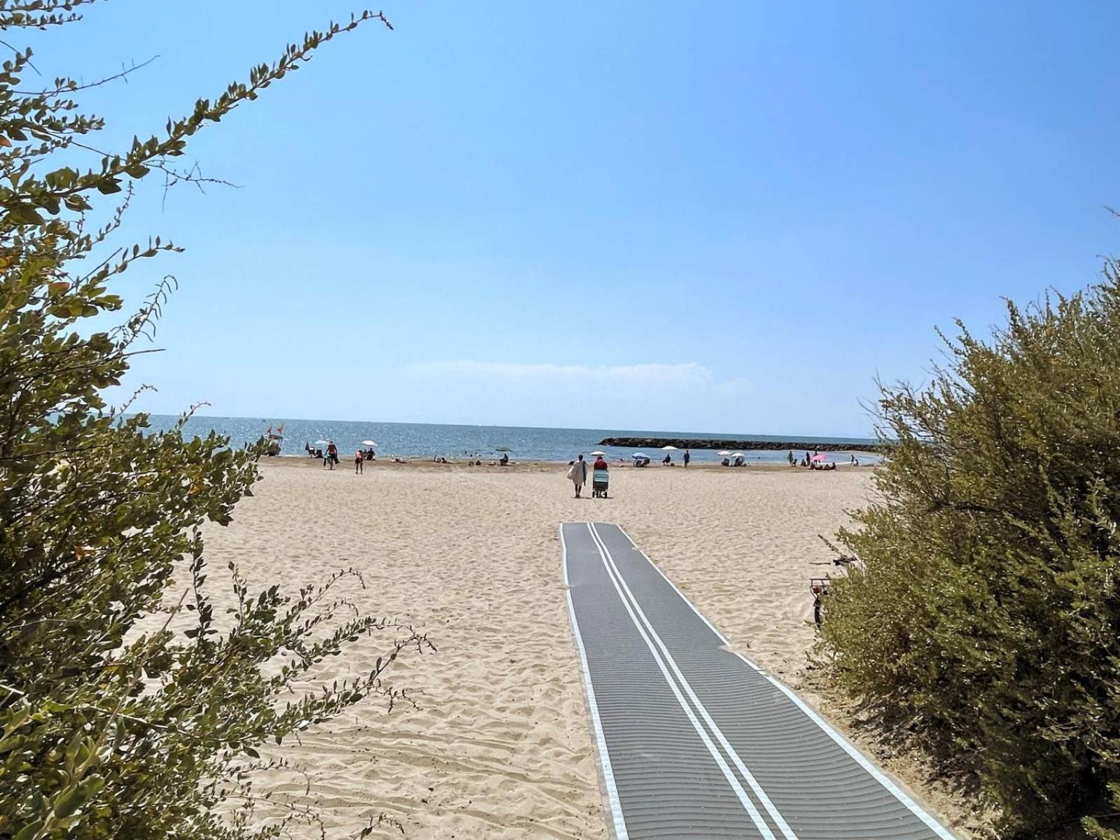 T2 ,4 Couchages ,Climatise ,Terrace ,En Face D'Aqualand ,Plage Rochelongue Agde Esterno foto